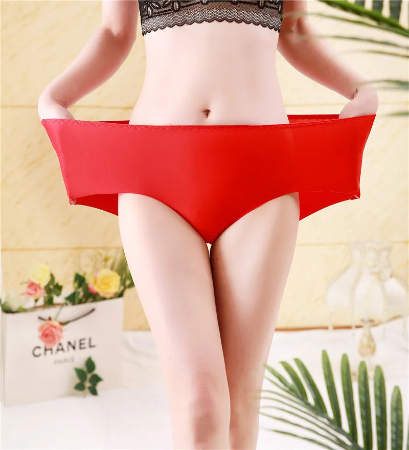 Plus Size Seamless Ice Silk Panties for Women - XXXL to 4XL Cotton Crotch Comfort Briefs